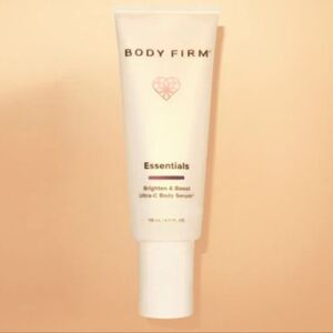Body Firm Essentials Brighten and Boost Ultra-C Body Serum